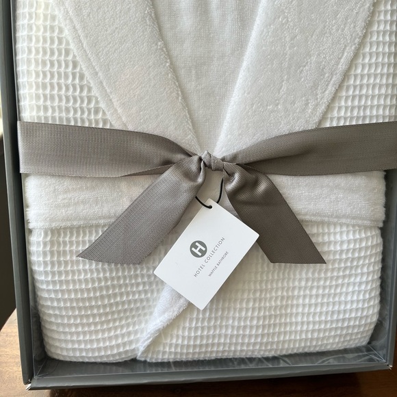 Hotel Collection Other - White Hotel Collection Bath Robe